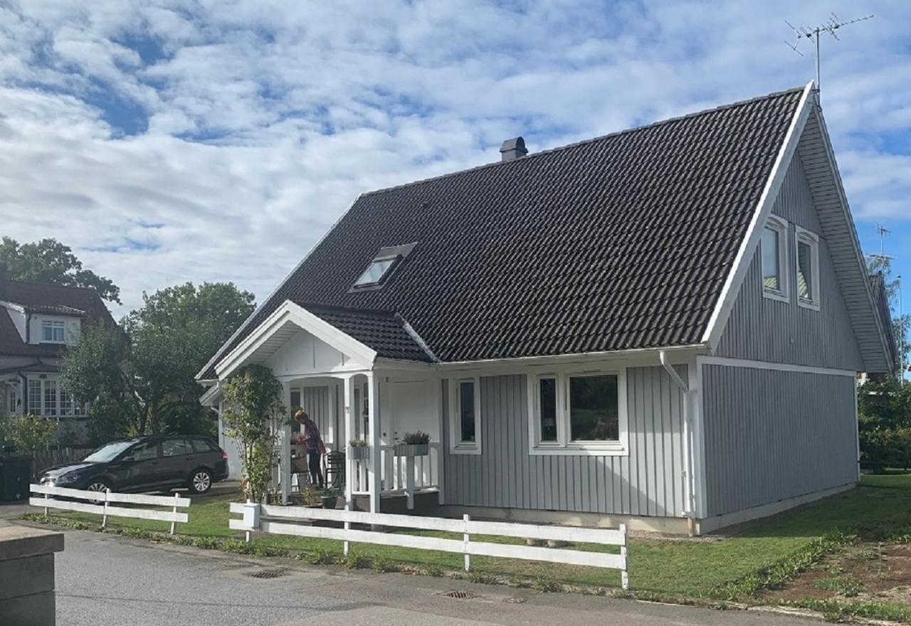 Standard Swedish Family House Villa Ронеби Екстериор снимка